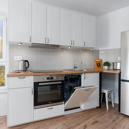 Rejtana With Free Garage By Renters Apartamento