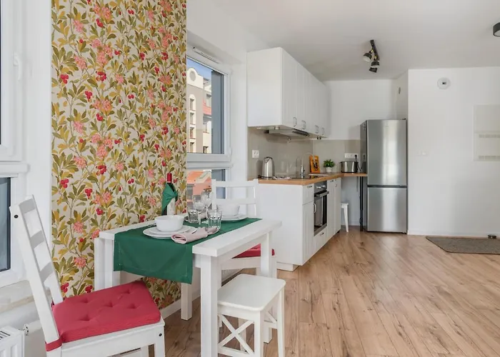 Rejtana With Free Garage By Renters Poznan