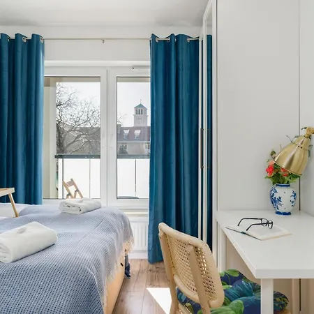 Rejtana With Free Garage By Renters Познань