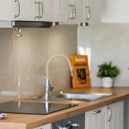 Rejtana By Renters * Poznań